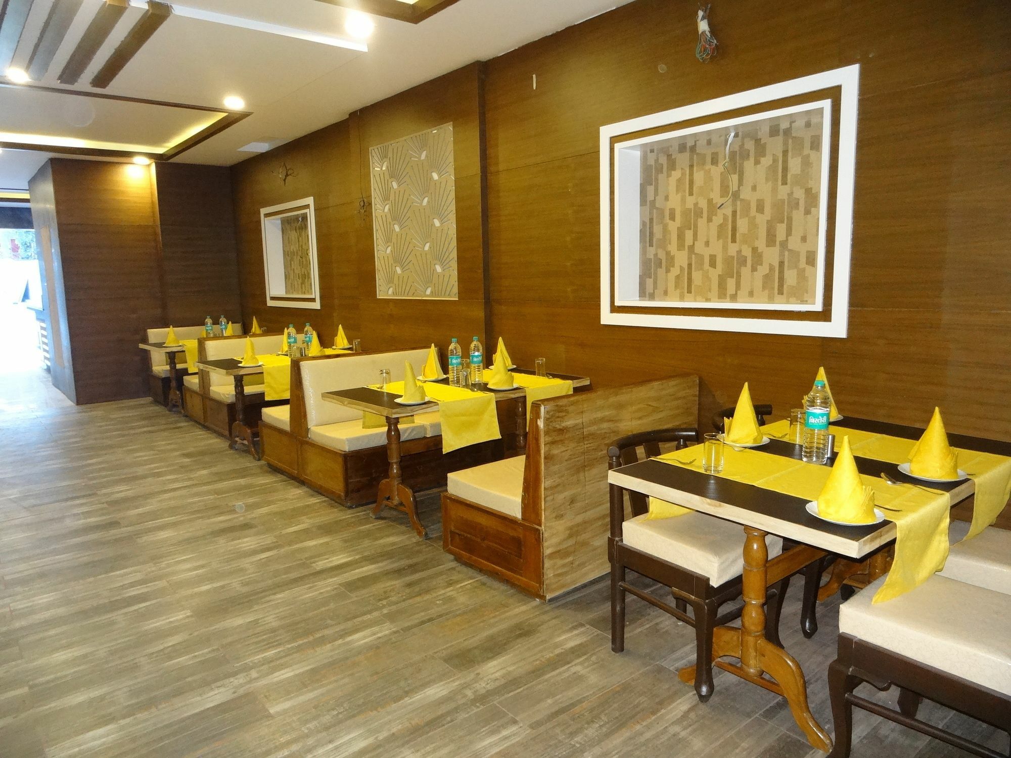 Kamakshi Residency By Royal Collection Hotel & Resorts Tapovan Ngoại thất bức ảnh