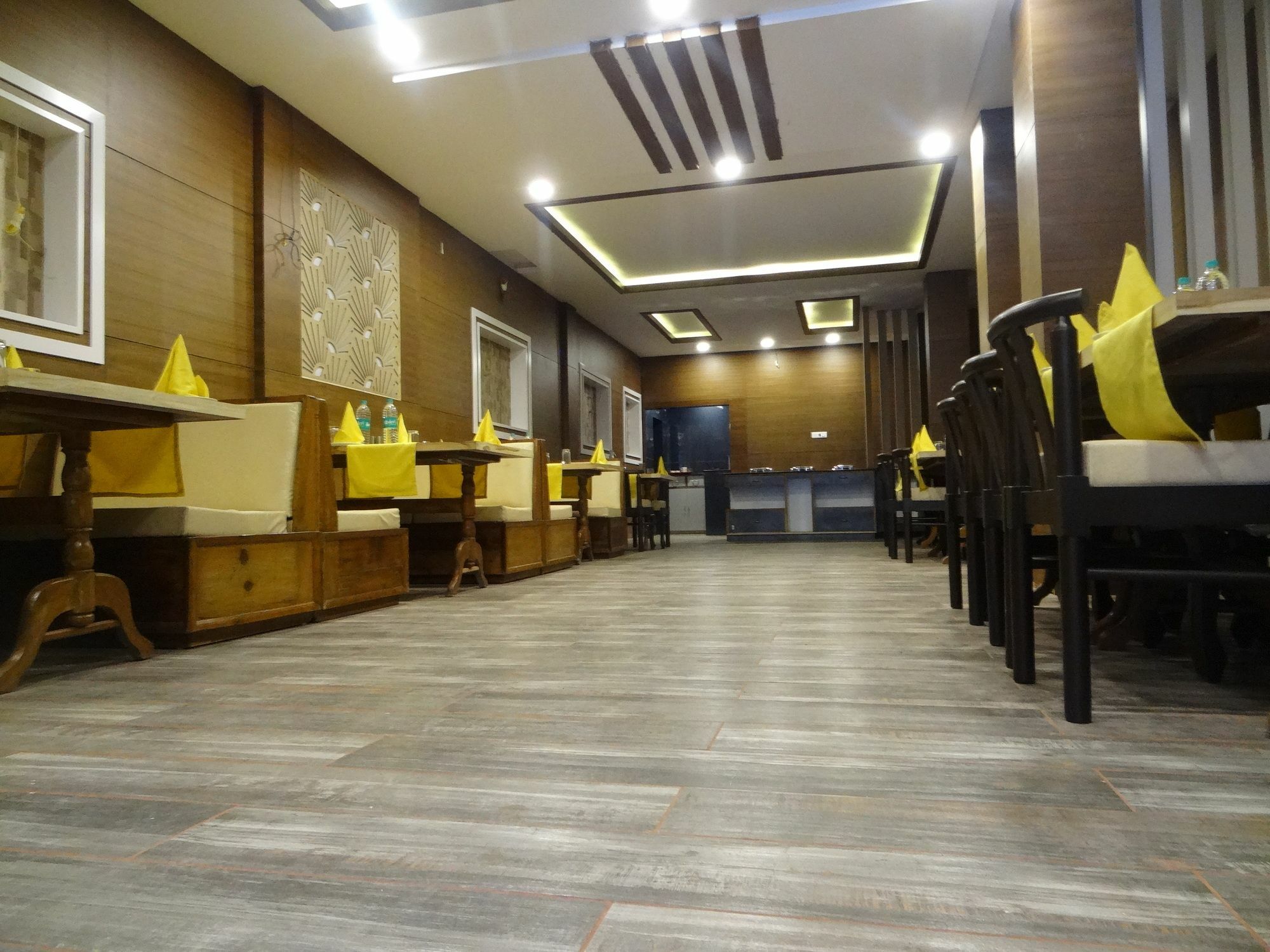 Kamakshi Residency By Royal Collection Hotel & Resorts Tapovan Ngoại thất bức ảnh